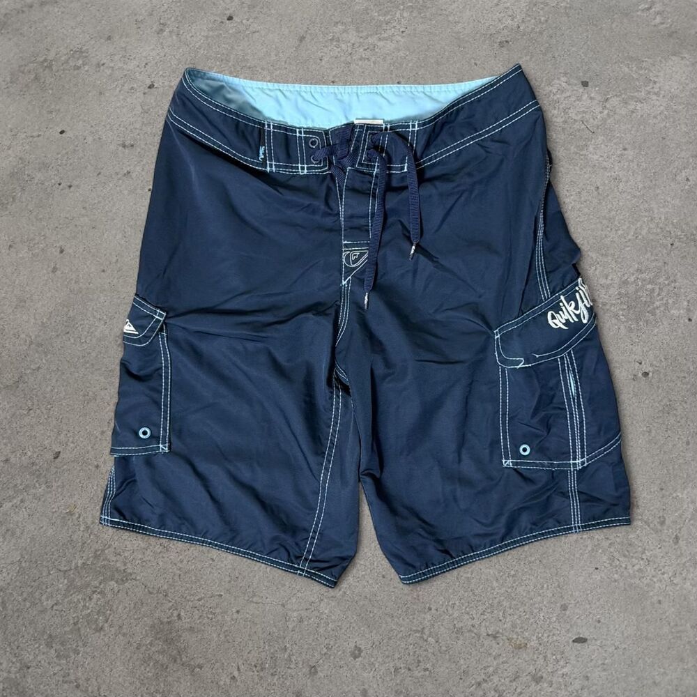 Quiksilver Baggy Board shorts with white stitching Men’s Size 30